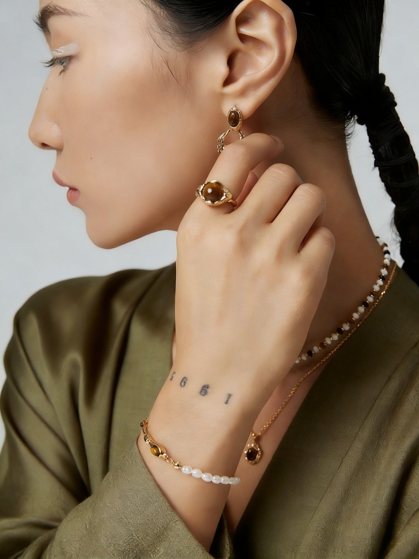 Vintage Organic Tiger's Eye Jewelry Collection - S925 Silver Crushed Gold Necklace, Pearl Bracelet & Earrings