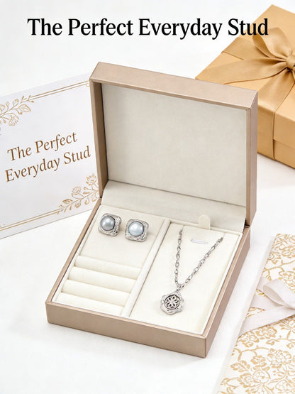 Timeless Aura" Hammered Pearl Stud Earrings in S925 Sterling Silver