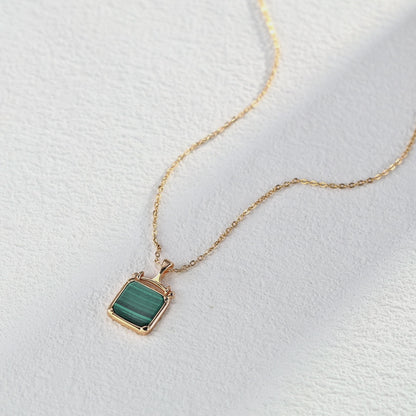 Elegant Malachite Pendant Necklace in 925 Sterling Silver – Minimalist Natural Gemstone Jewelry for Women