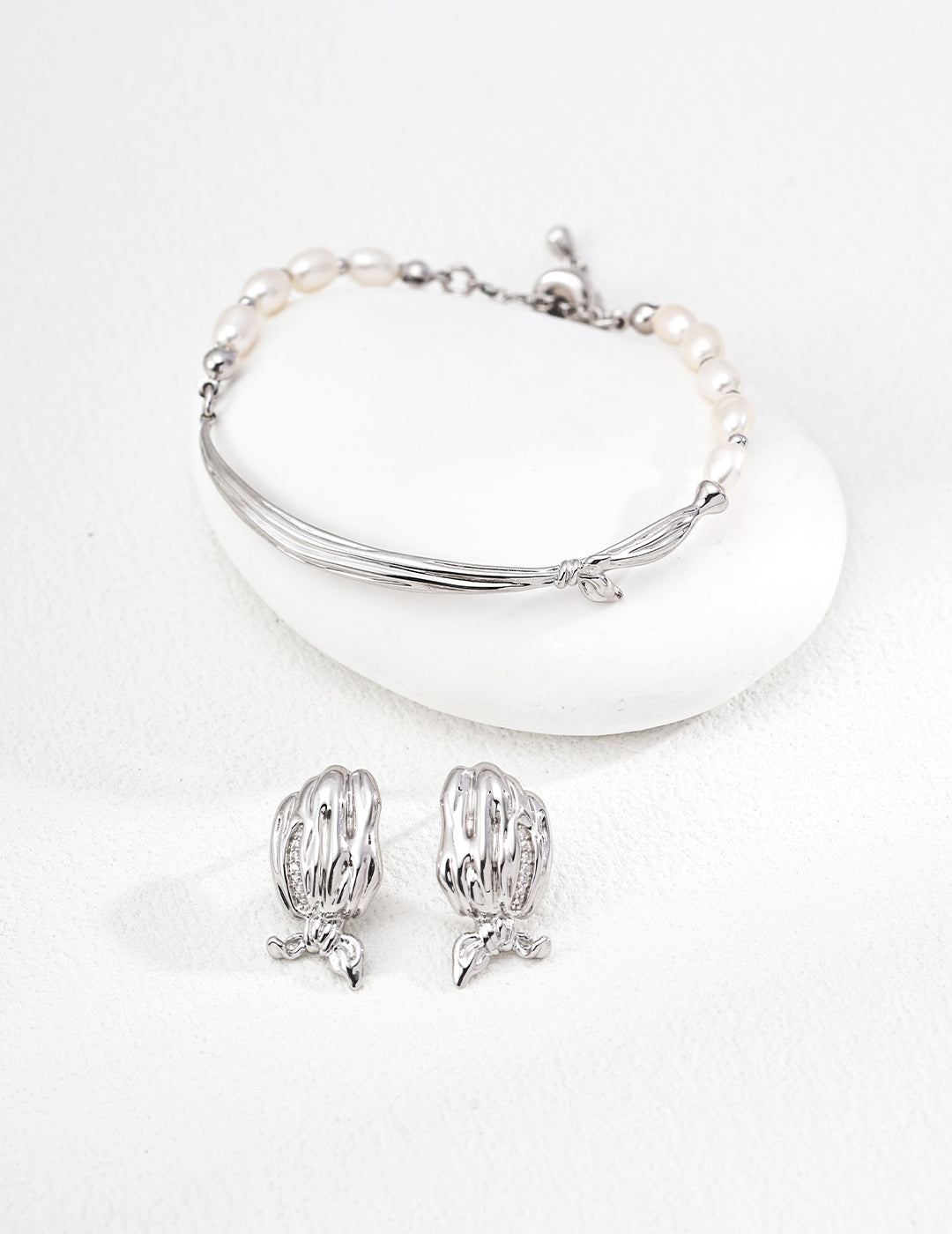 Natural Pearl Bracelet in 925 Sterling Silver – Elegant Minimalist Jewelry for Women