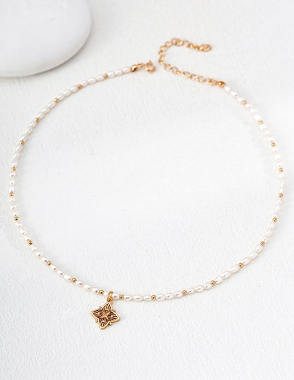 Natural Pearl Four-Leaf Clover Necklace in 925 Sterling Silver – Lucky Elegant Jewelry for Women